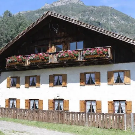 Fritz Alpchalets - Haus Lechtal Vorderhornbach